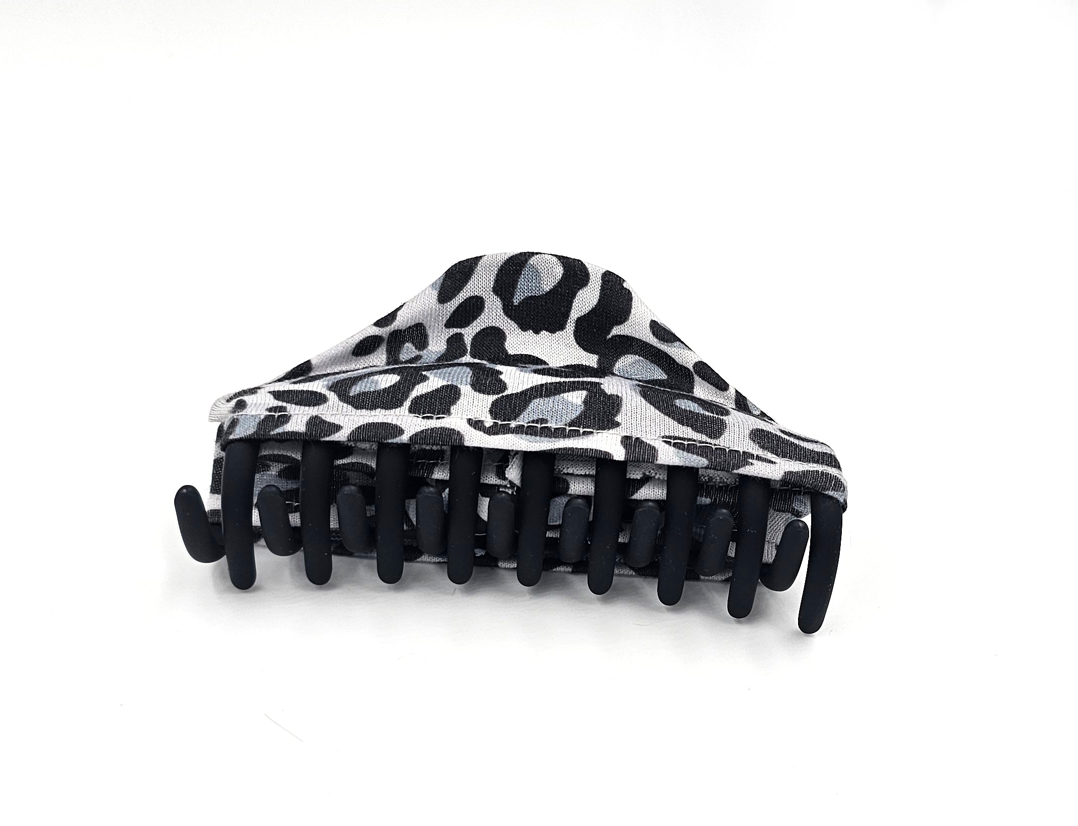 Fab Claw Black/White Animal Print (3 sizes)