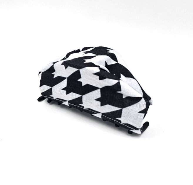 Fab Claw Hounds Tooth (Large 4 1/2")