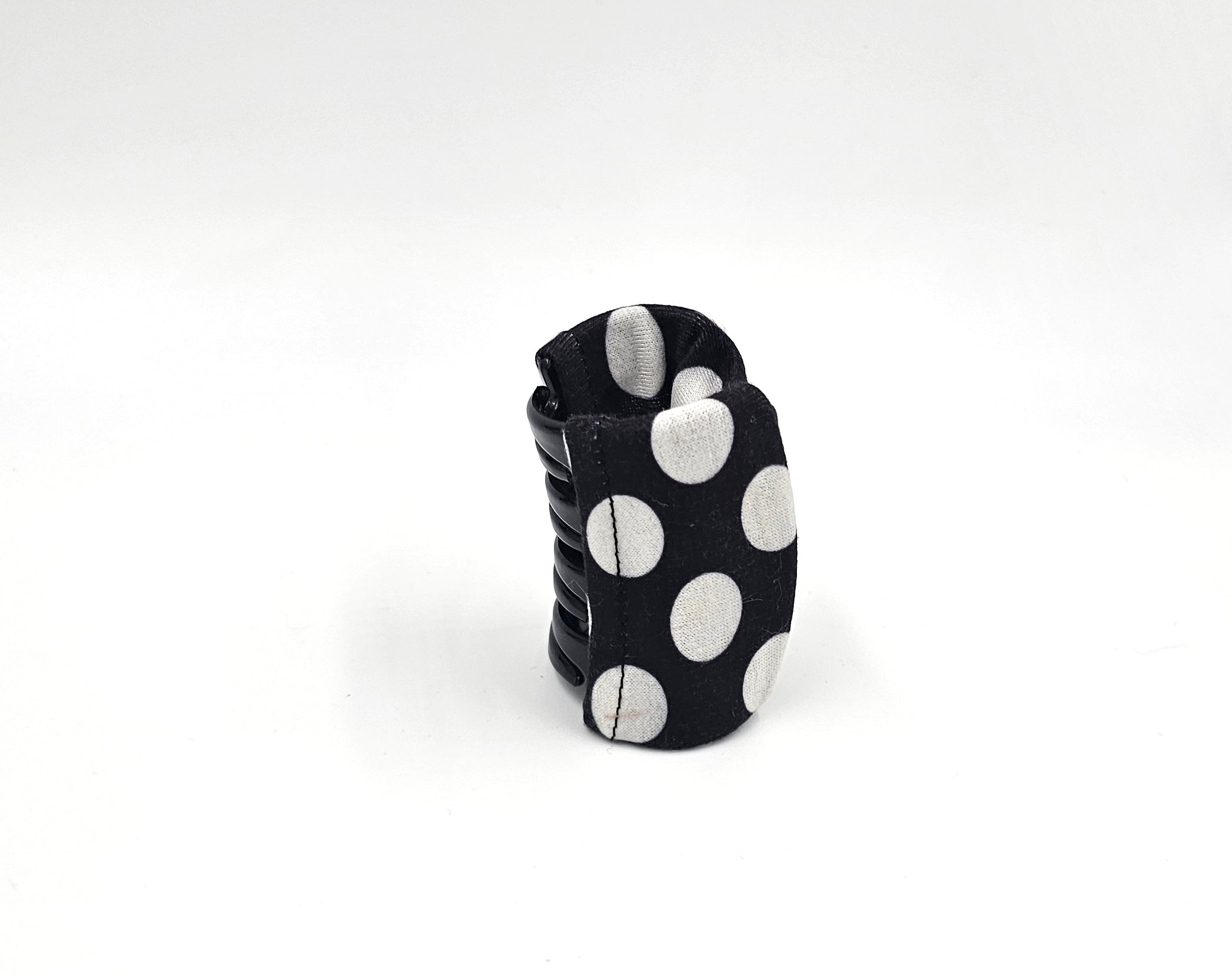 Fab Claw Black/White Polka-Dot (Flat Front Design  4")